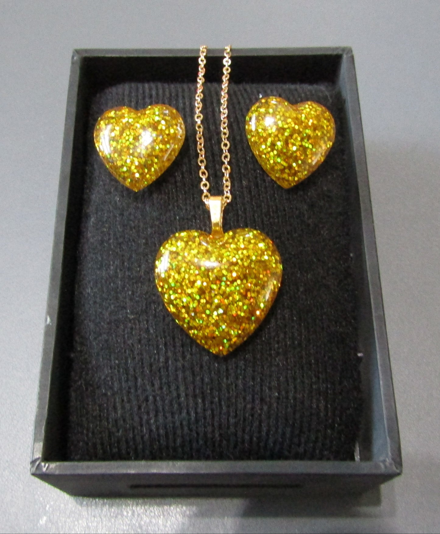 Medium Heart Pendant and Stud Earring set - Holographic Gold colour
