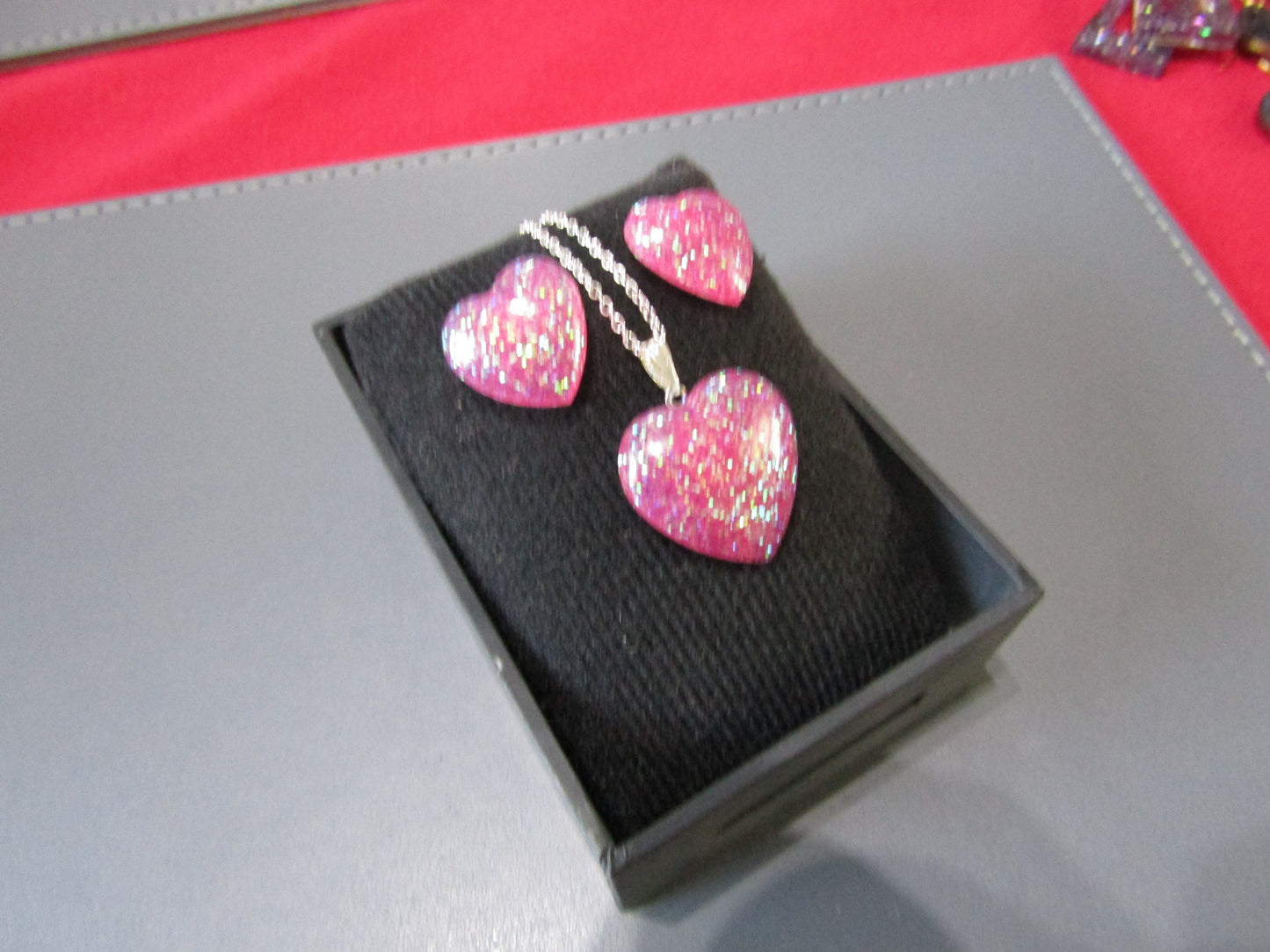 Medium Heart Pendant and Stud Earring set - Holographic Ice Pink