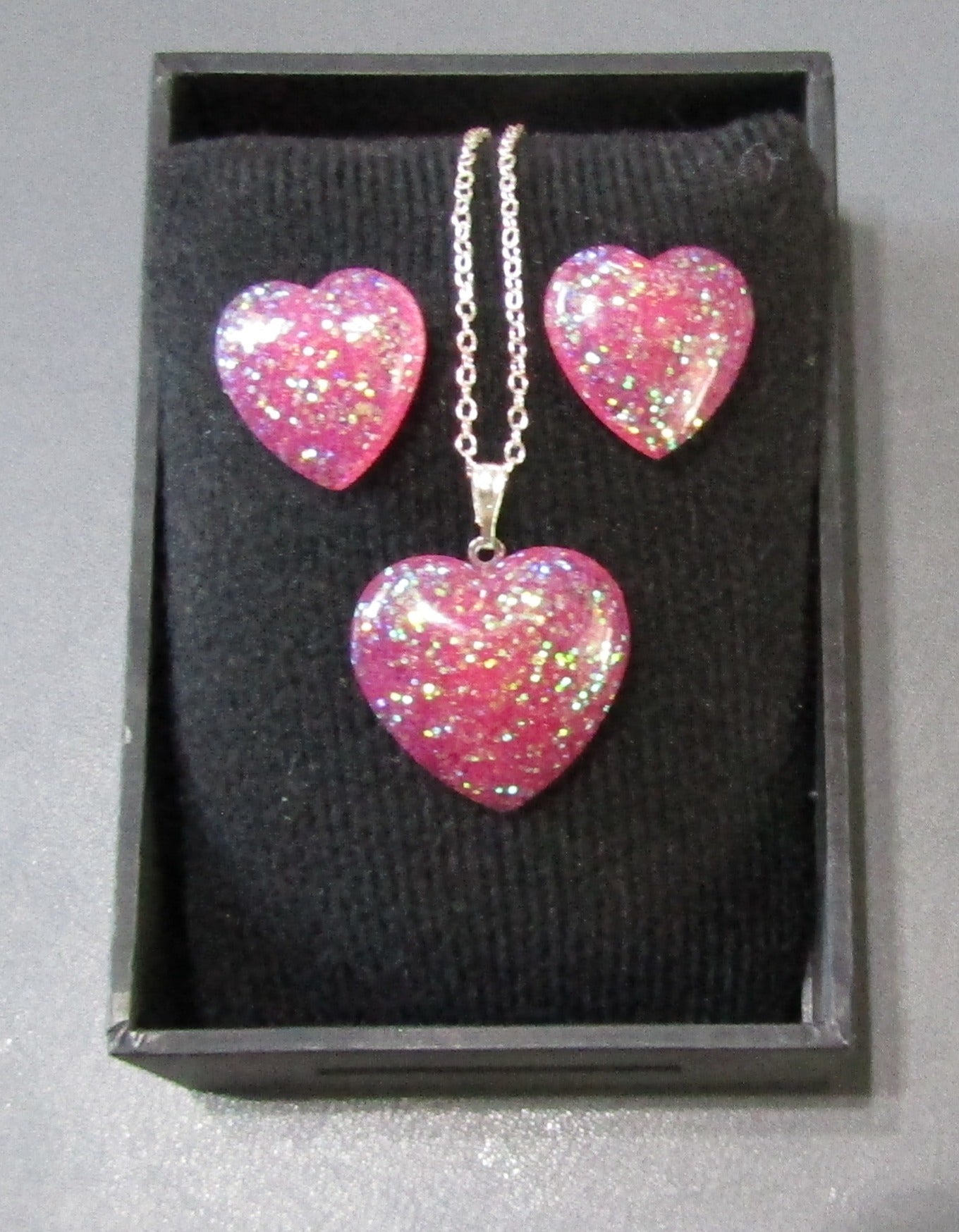 Medium Heart Pendant and Stud Earring set - Holographic Ice Pink