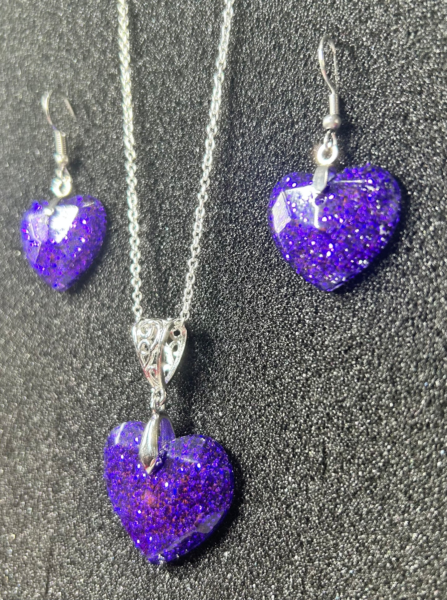 Medium Faceted Heart Pendant and Earring set - Holographic Purple