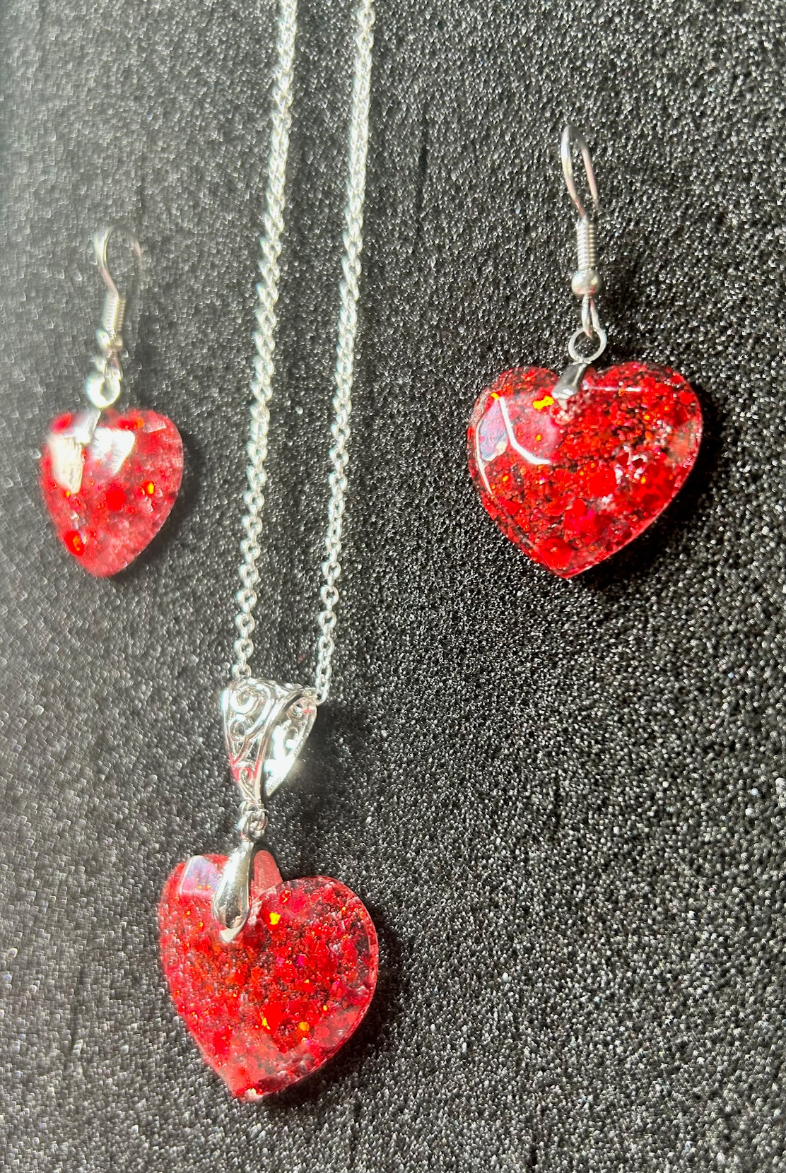 Medium Faceted Heart Pendant and Earring set - Holographic Ruby Red
